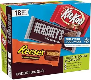 HERSHEY'S KIT KAT and REESE'S Assorted Milk Chocolate Candy Variety Box, Halloween Candy, 27.3 oz (18 Count)